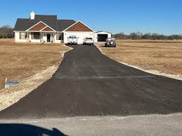 Best Driveway Pressure Washing  in Uniontown, AL